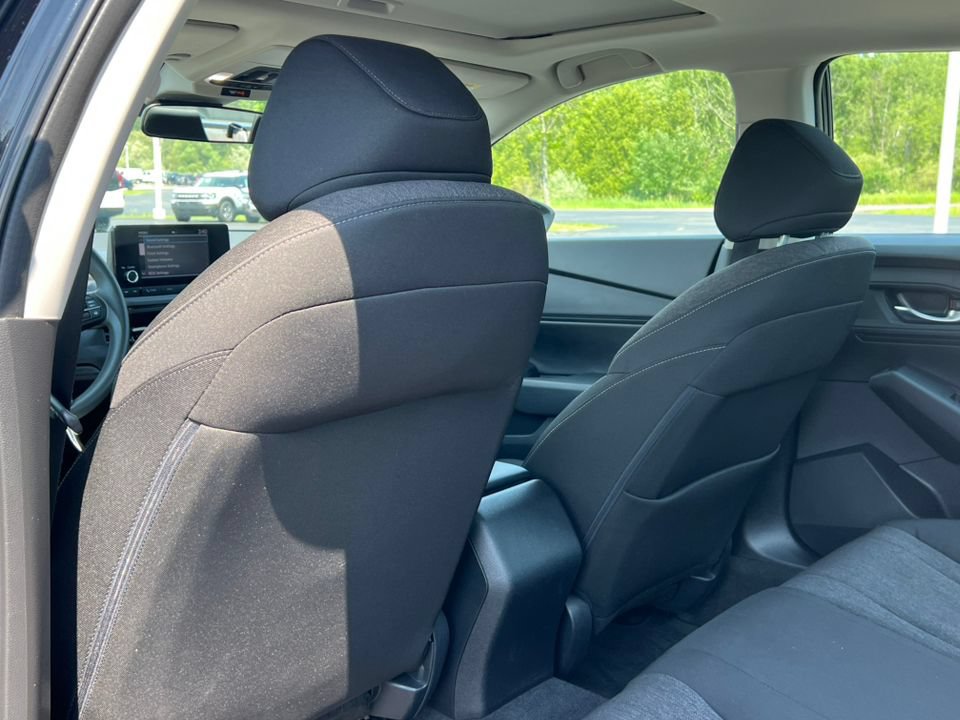 Used 2023 Honda Accord EX image 29