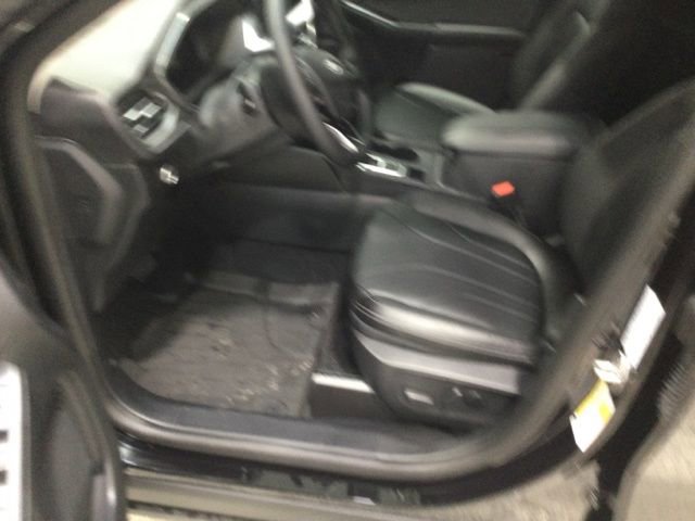 New 2026 Ford Escape Platinum w/ Premium Technology Package AWD/4WD image 10