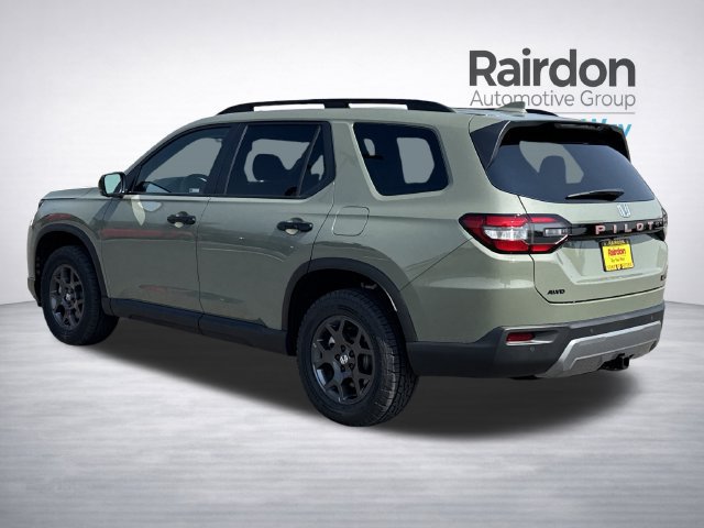 Certified 2026 Honda Pilot TrailSport image 5
