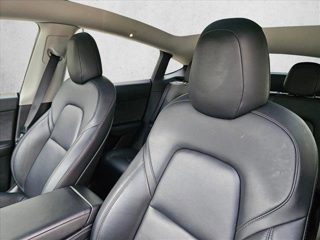 Used 2022 Tesla Model Y Performance AWD/4WD image 10