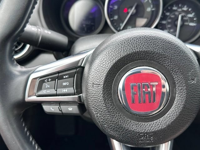 Used 2017 FIAT 124 Spider Classica RWD image 21