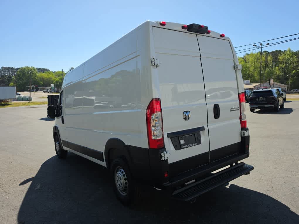 Used 2026 RAM ProMaster 2500 w/ Convenience Group FWD image 5