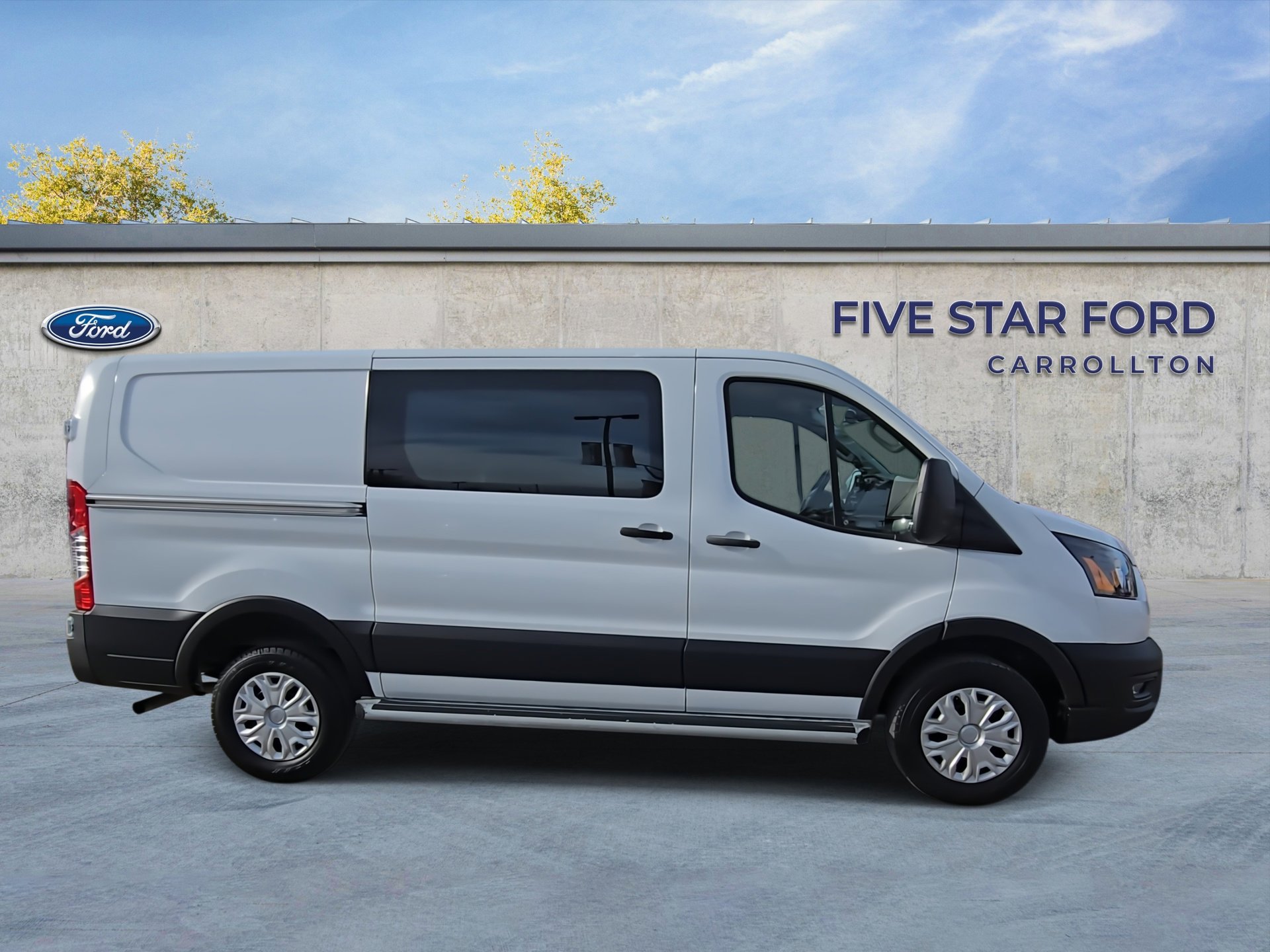 Used 2024 Ford Transit 250 Low Roof w/ Exterior Upgrade Package image 9
