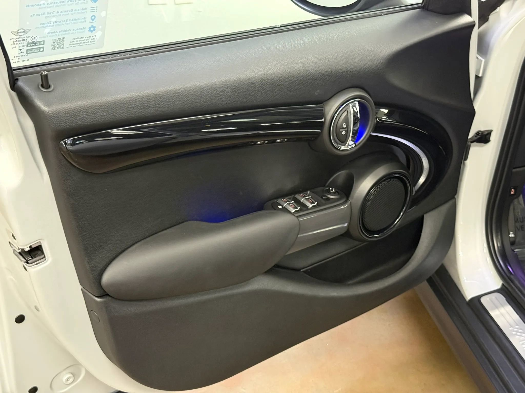 Used 2020 MINI Cooper S FWD image 17