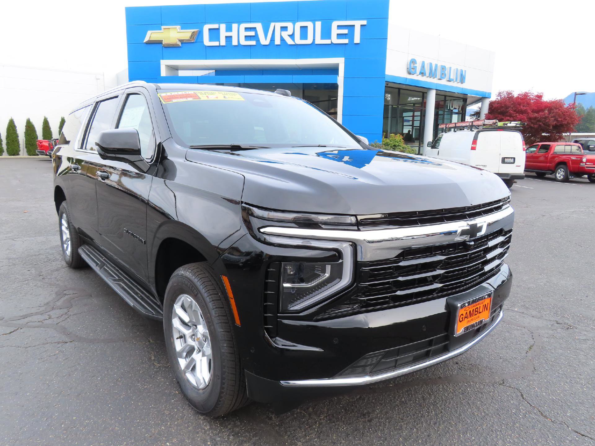 New 2026 Chevrolet Suburban LS w/ LPO, Dark Essentials Package image 1