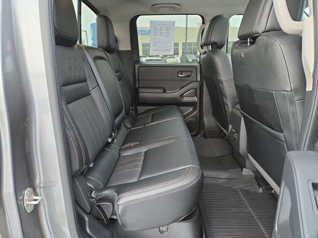 Used 2024 Nissan Frontier SL w/ Technology Package image 35