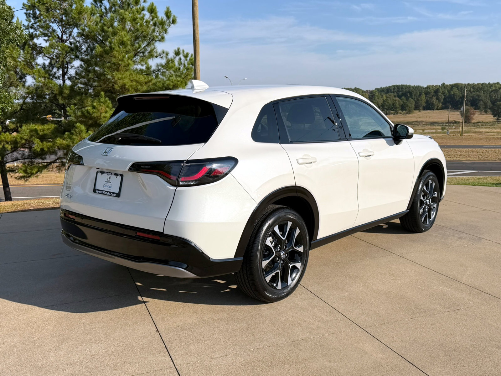 Certified 2026 Honda HR-V EX-L image 6