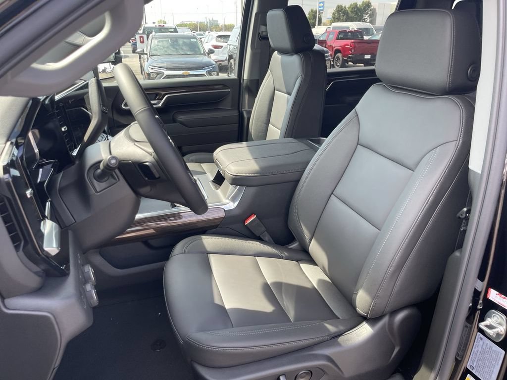New 2026 Chevrolet Silverado 3500 LT w/ All Star Edition AWD/4WD image 11