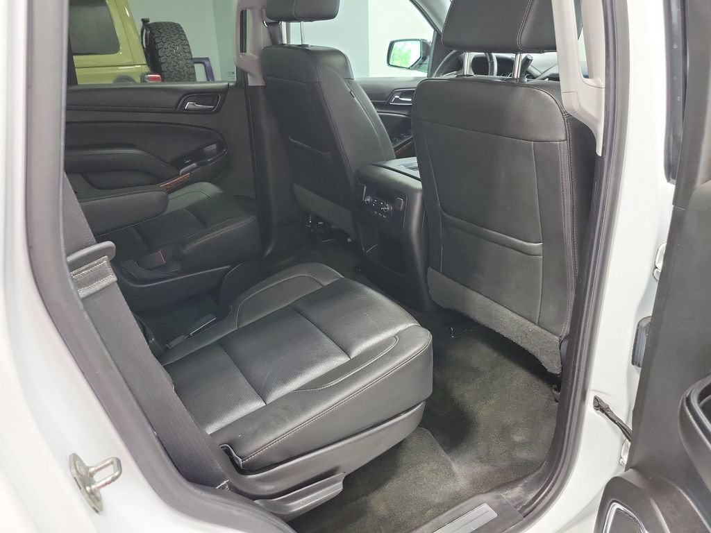 Used 2018 Chevrolet Tahoe Premier AWD/4WD image 17
