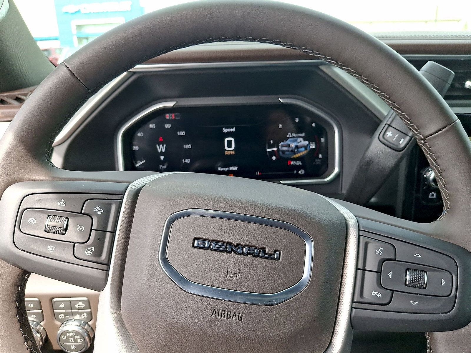 New 2026 GMC Sierra 3500 Denali w/ Denali Reserve Package AWD/4WD image 17