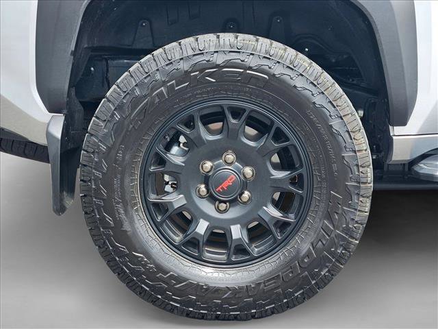 Used 2025 Toyota 4Runner TRD Off-Road Premium w/ Tow Technology Package image 28