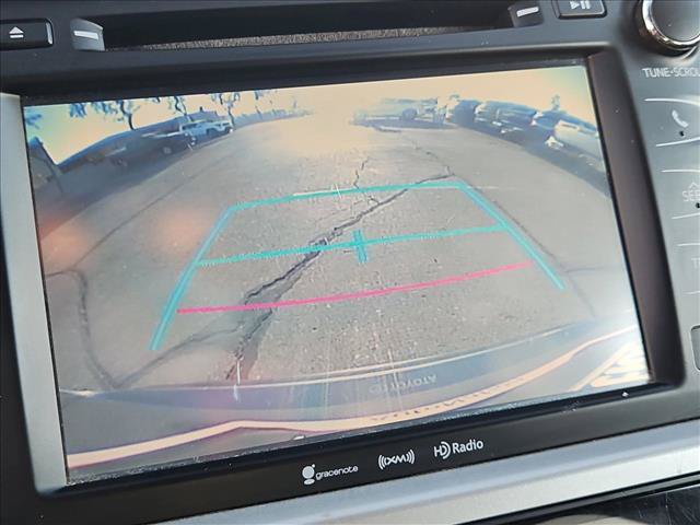 Used 2016 Toyota Highlander XLE AWD/4WD image 19