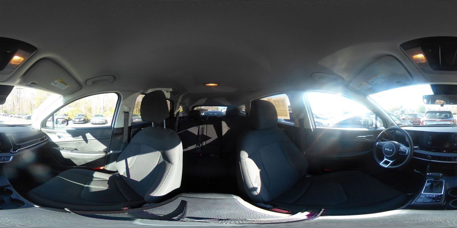 Used 2025 Kia Sportage LX image 37