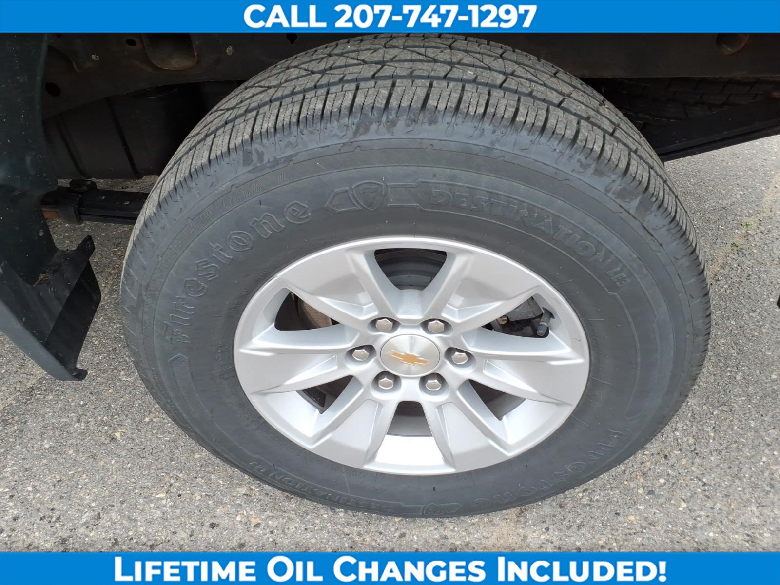 Used 2025 Chevrolet Silverado 1500 LT AWD/4WD image 9
