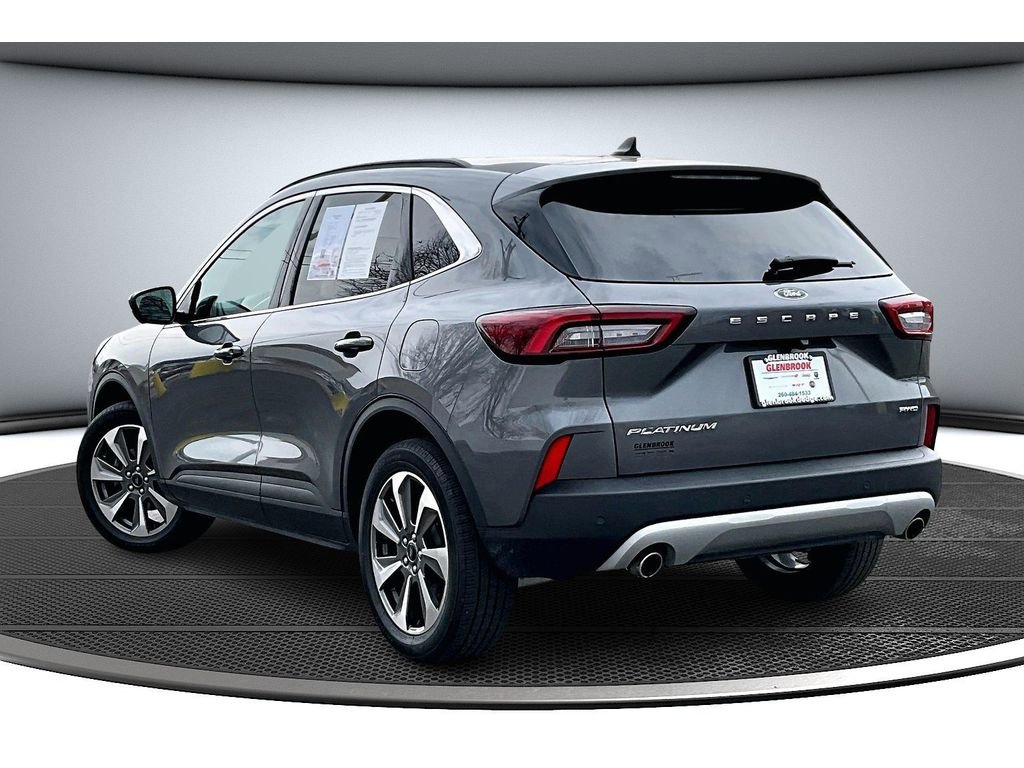 Used 2024 Ford Escape Platinum AWD/4WD image 2