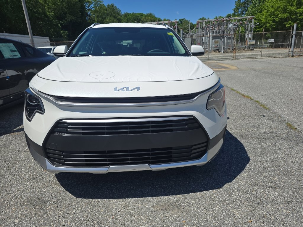 New 2026 Kia Niro LX FWD image 3