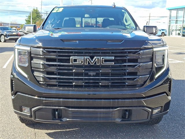 Certified 2023 GMC Sierra 1500 Elevation w/ Preferred Package image 2
