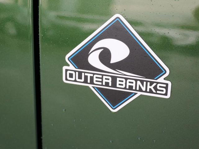 Used 2025 Ford Bronco Outer Banks image 9