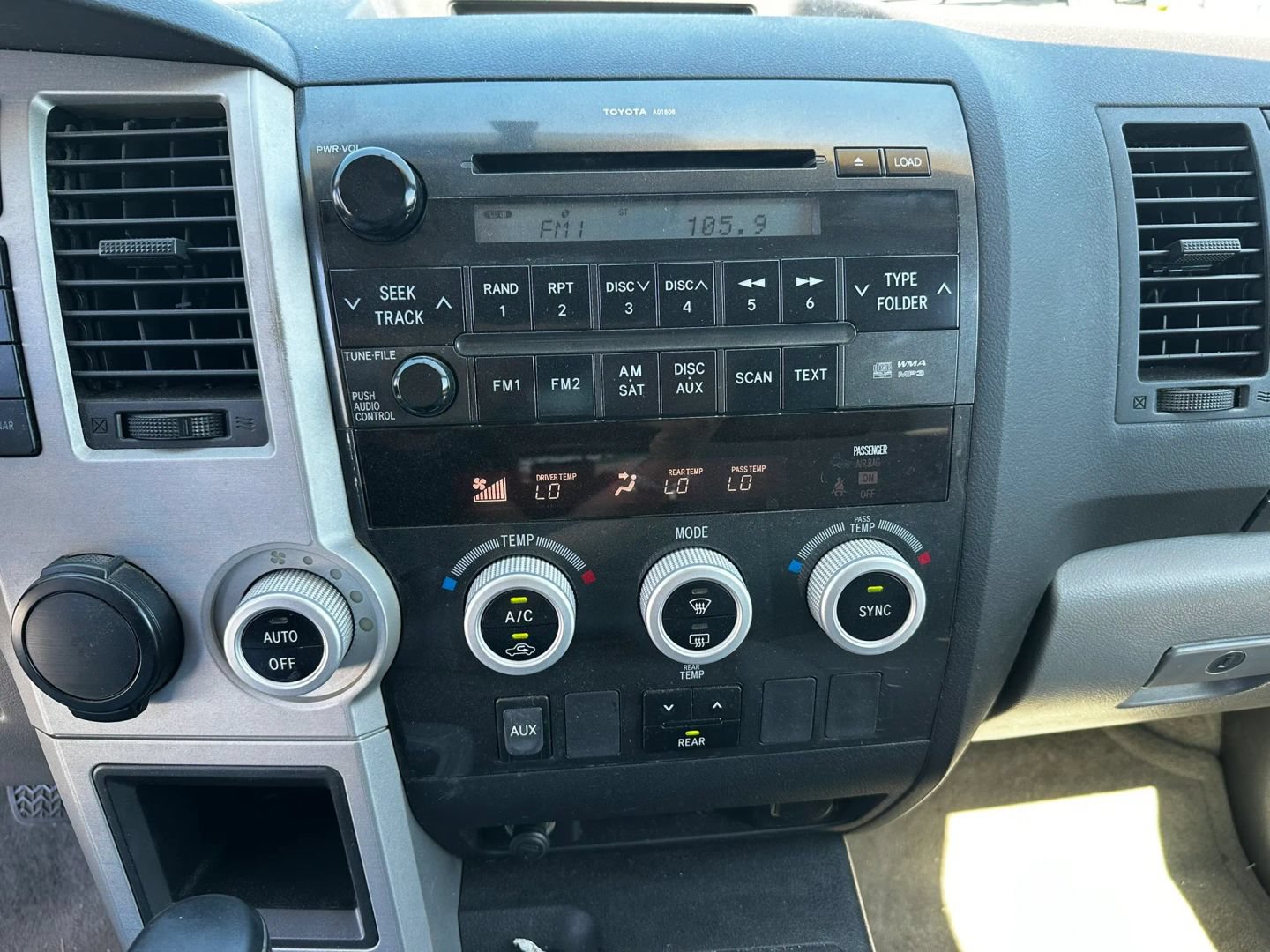Used 2008 Toyota Sequoia SR5 RWD image 26