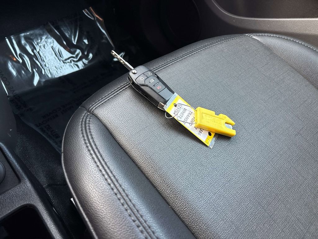 Used 2022 Ford Transit Connect XL image 28