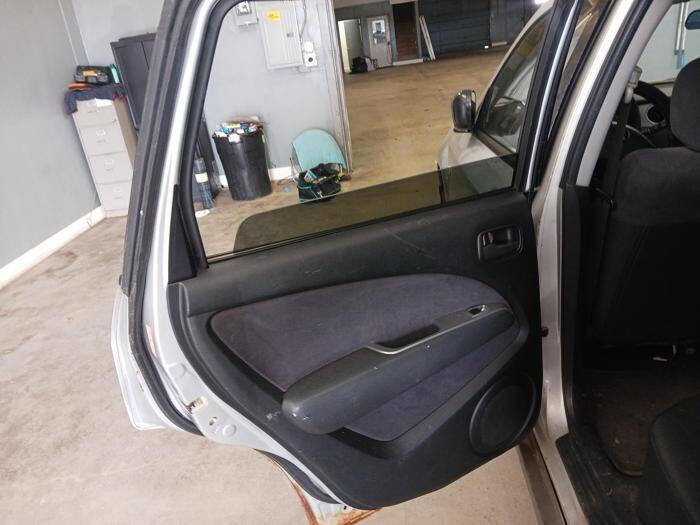 Used 2003 Mitsubishi Outlander LS AWD/4WD image 16