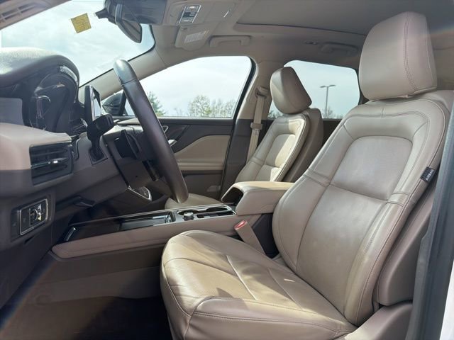 Used 2022 Lincoln Corsair AWD w/ Premium Package image 27