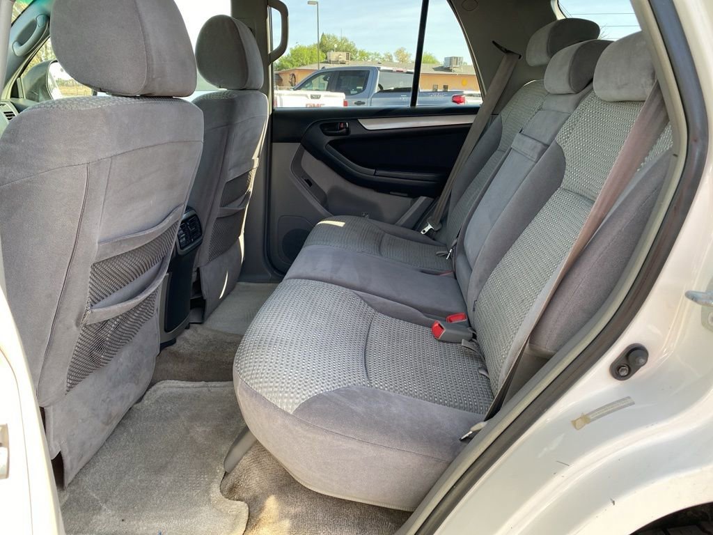 Used 2004 Toyota 4Runner SR5 image 20