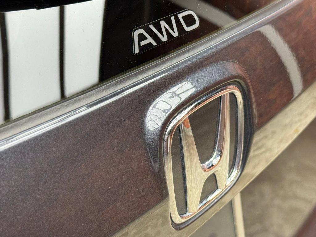 Used 2024 Honda CR-V EX-L image 5