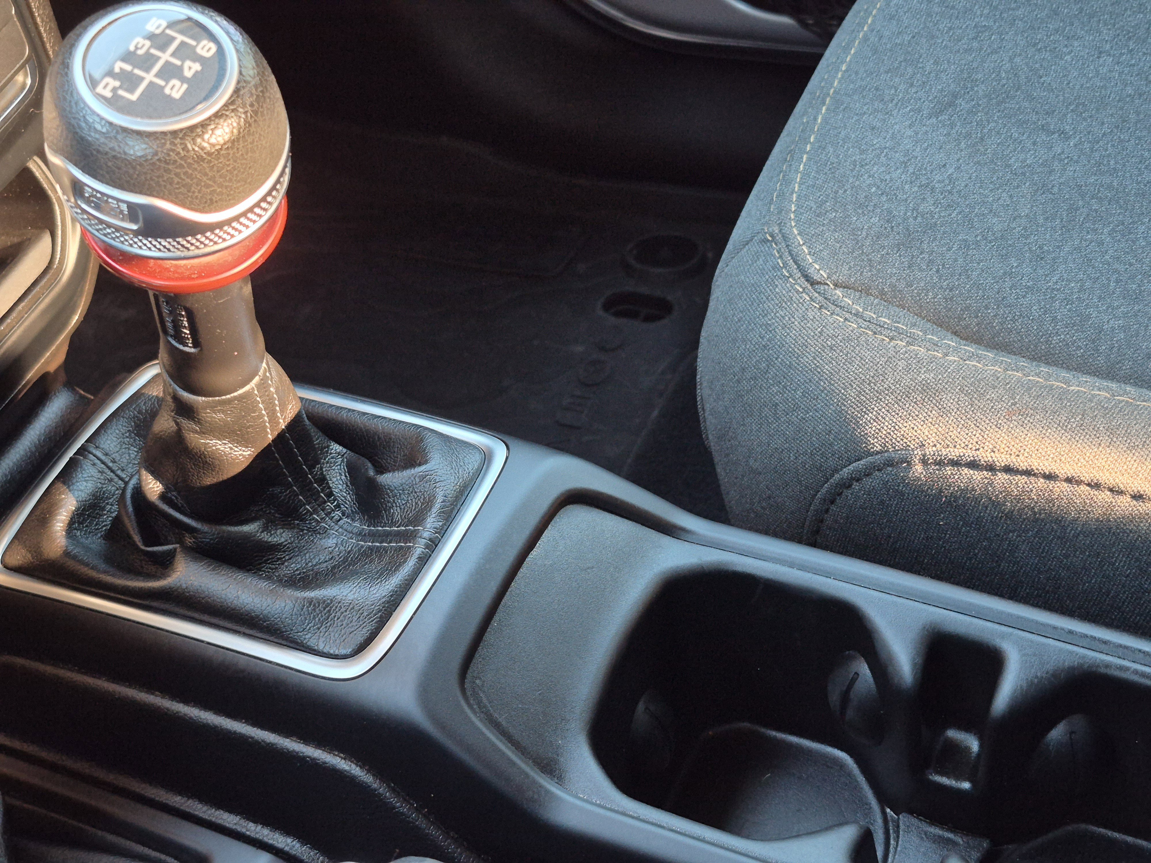 Used 2024 Jeep Wrangler Sport S image 23