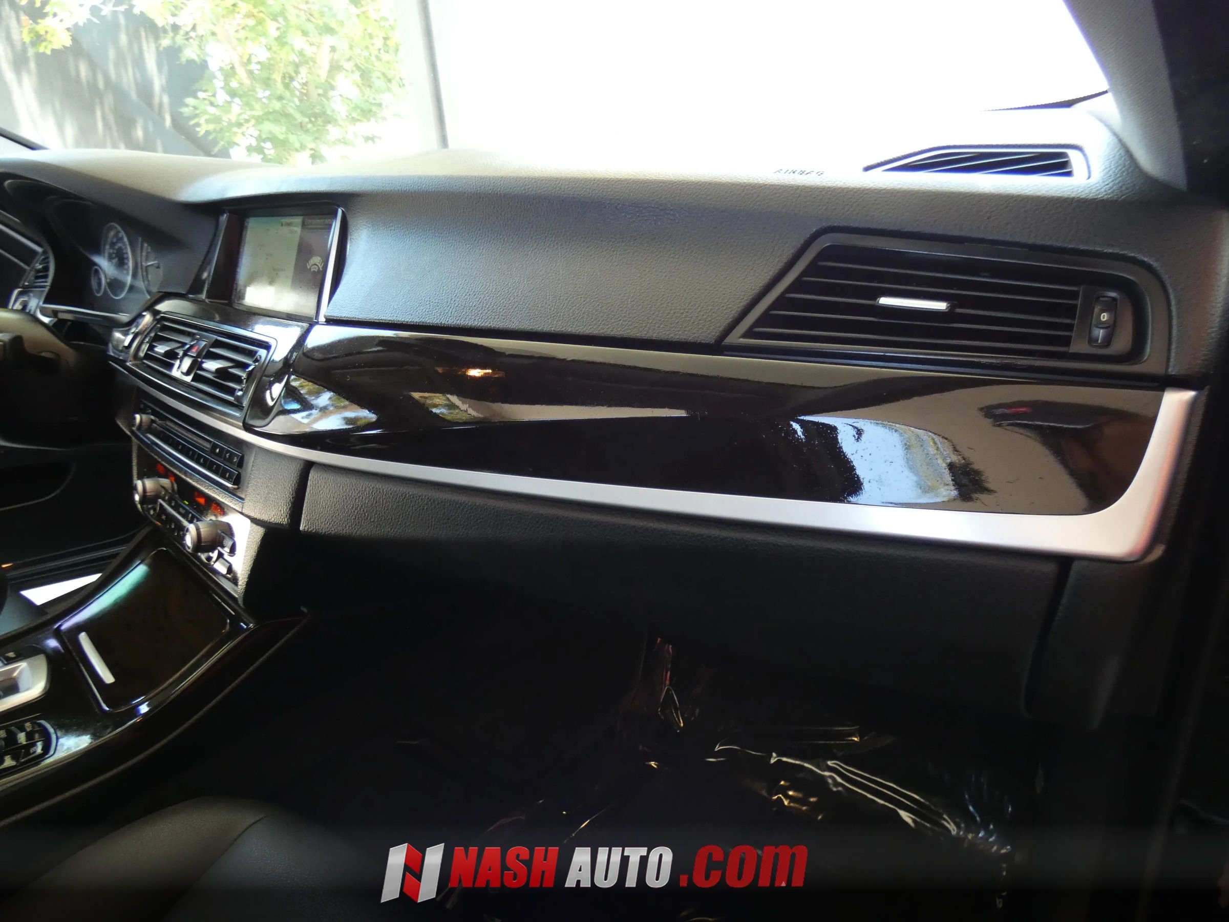 Used 2014 BMW 528i Sedan RWD image 33