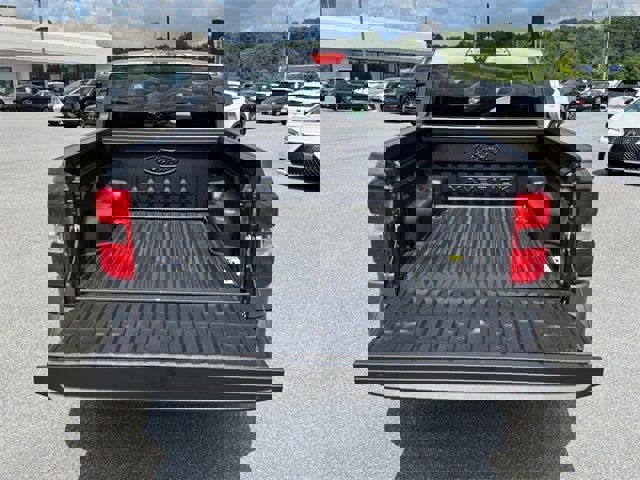 Used 2024 Ford Maverick XLT w/ XLT Luxury Package image 14