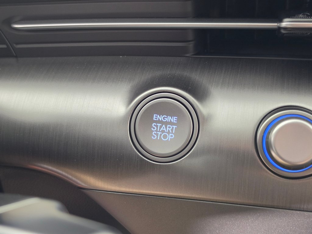 Used 2026 Hyundai Kona SEL Premium AWD/4WD image 22