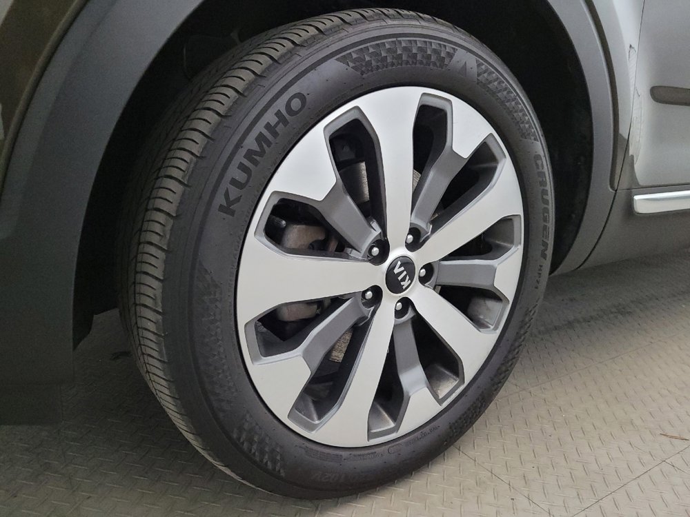 Used 2021 Kia Telluride EX w/ EX Premium Package AWD/4WD image 31