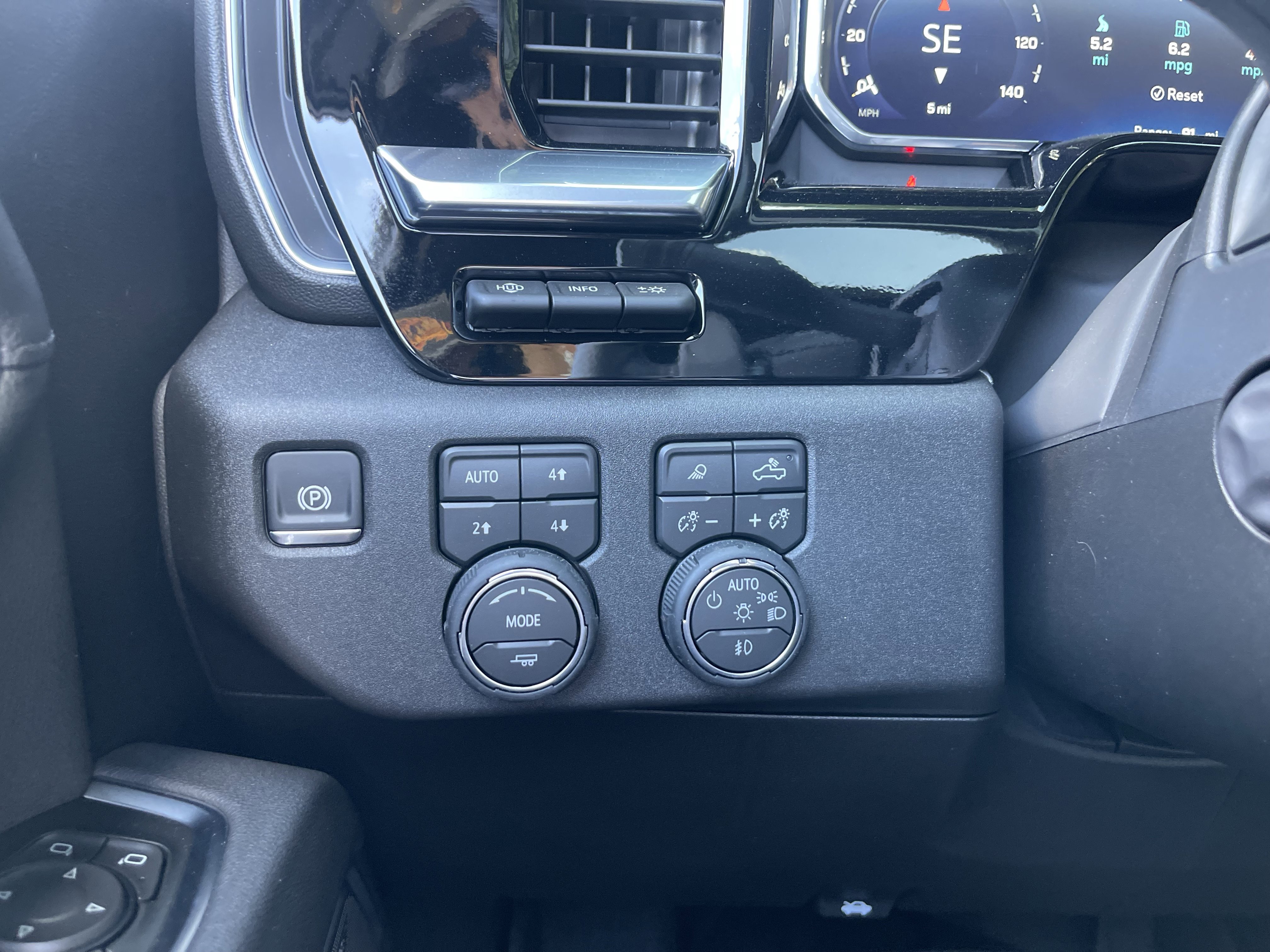 New 2026 Chevrolet Silverado 1500 High Country image 24