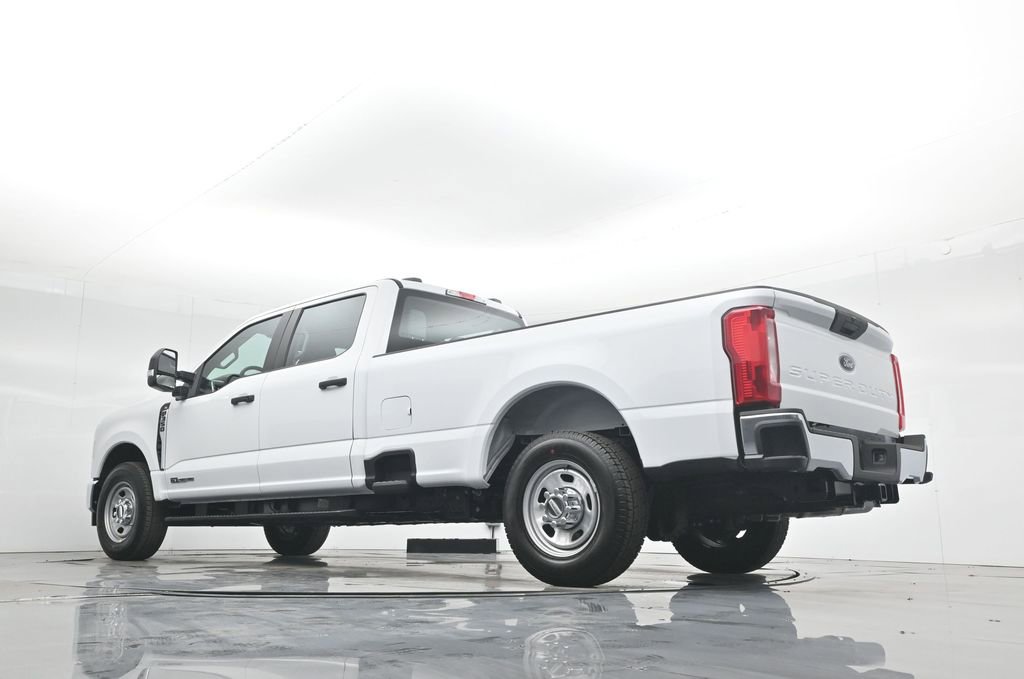 New 2026 Ford F350 XL image 53