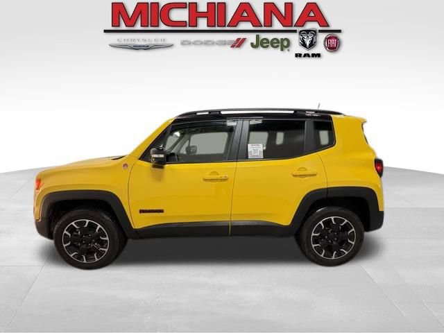 Used 2023 Jeep Renegade Trailhawk AWD/4WD image 1