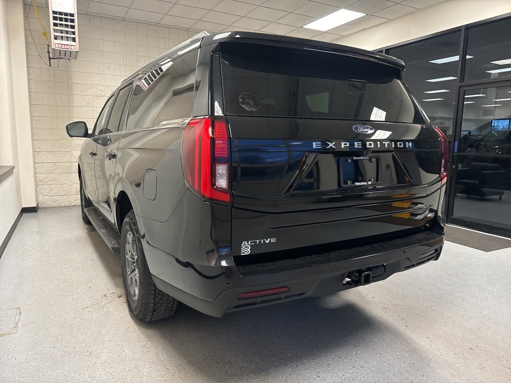 New 2025 Ford Expedition Max Active image 16