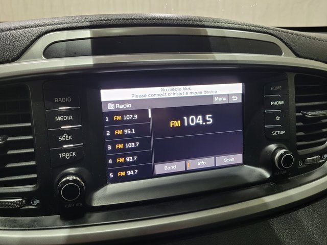 Used 2019 Kia Sorento L image 25