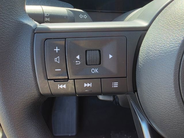 New 2026 Nissan Kicks SV w/ SV Premium Package AWD/4WD image 14