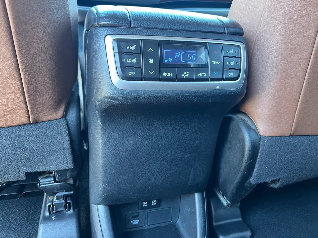 Certified 2018 Toyota Highlander Limited Platinum AWD/4WD image 20