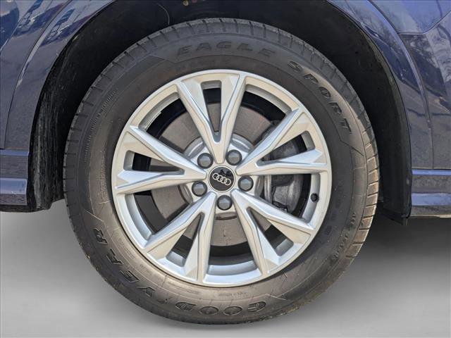 Used 2025 Audi Q3 2.0T Premium AWD/4WD image 10