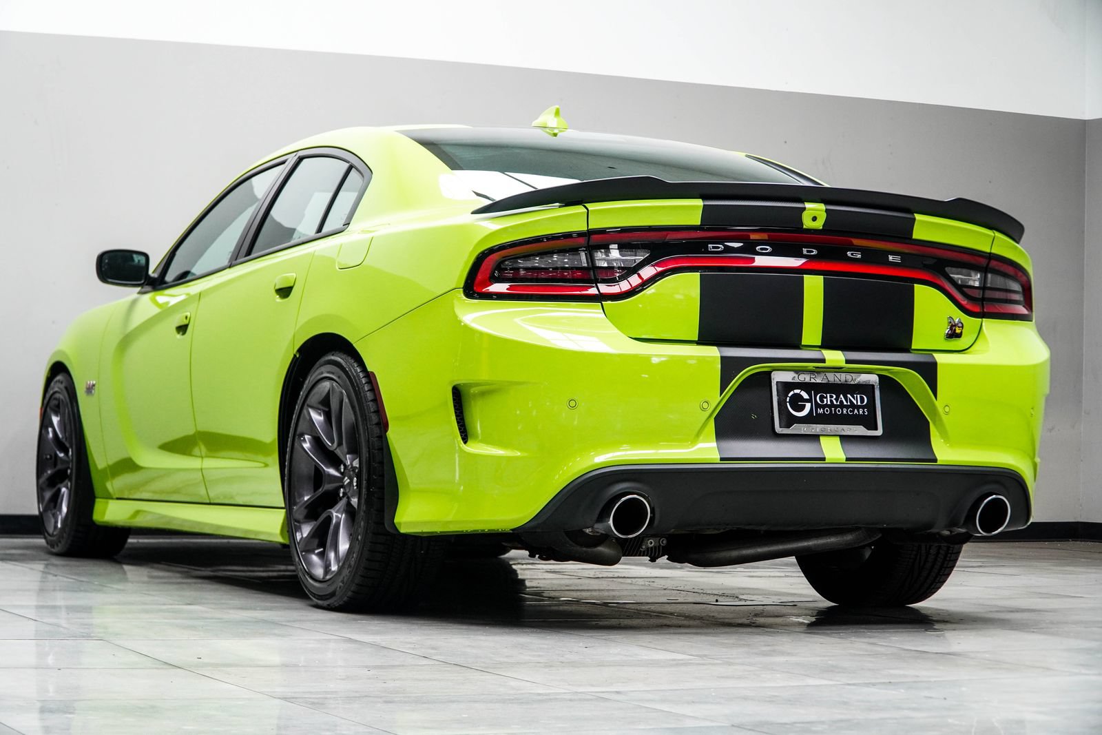 Used 2023 Dodge Charger Scat Pack w/ Plus Group RWD image 11