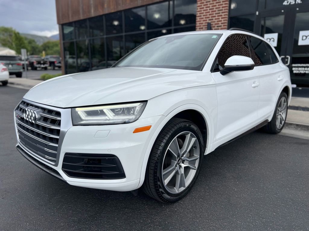 Used 2019 Audi Q5 2.0T Premium Plus w/ Premium Plus Package AWD/4WD image 8