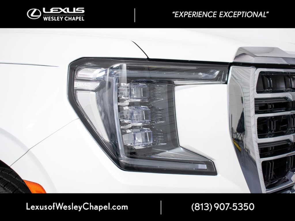 Used 2021 GMC Yukon SLT AWD/4WD image 3