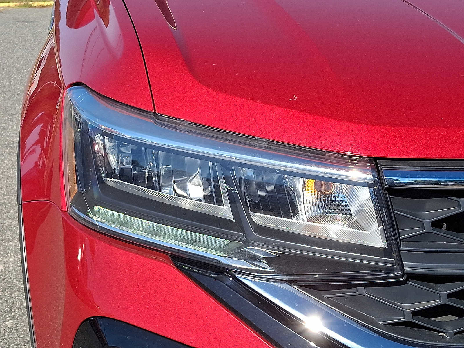 Used 2022 Volkswagen Taos SE image 9