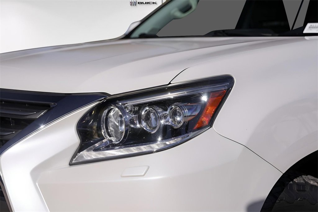 Used 2017 Lexus GX 460 Premium image 28
