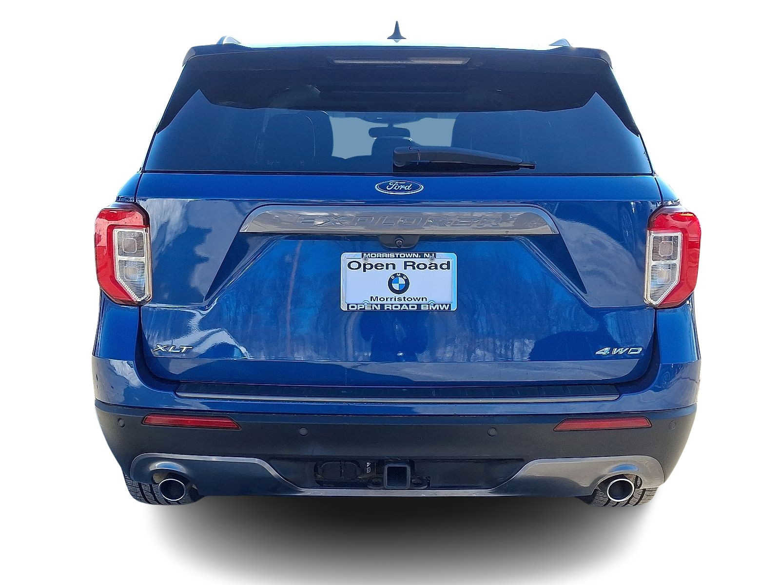 Used 2022 Ford Explorer XLT w/ Equipment Group 202A image 5