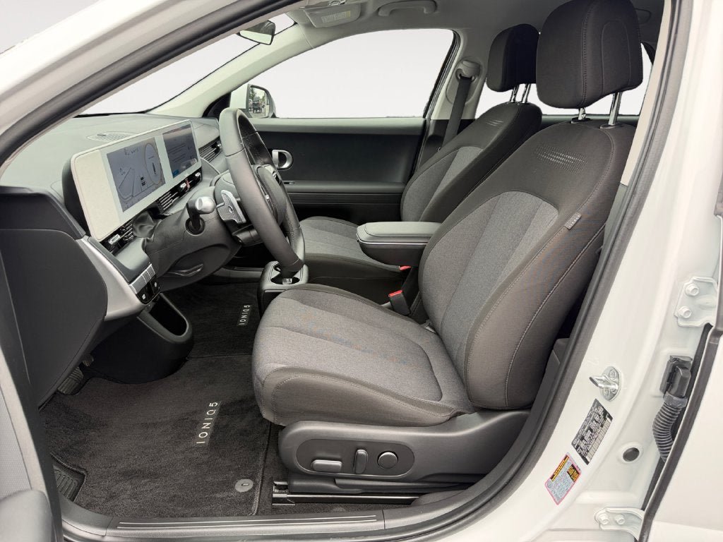 Used 2024 Hyundai Ioniq 5 SE AWD/4WD image 7