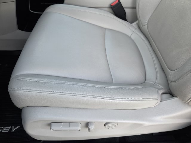 Used 2025 Honda Odyssey EX-L image 21