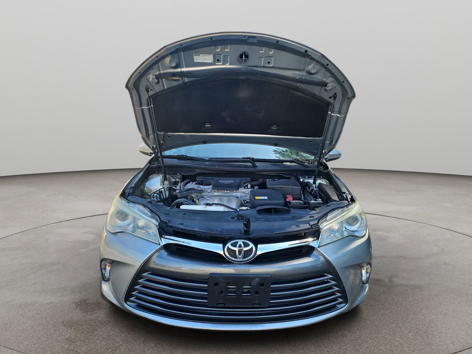 Used 2017 Toyota Camry LE w/ Four Season Floor Mat Package FWD image 33